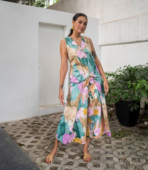 Marana Tha Fernandez Vest and Culottes Set (Painterly Florals)