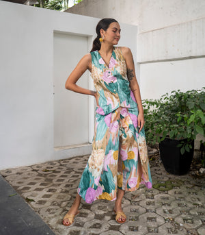 Marana Tha Fernandez Vest and Culottes Set (Painterly Florals)